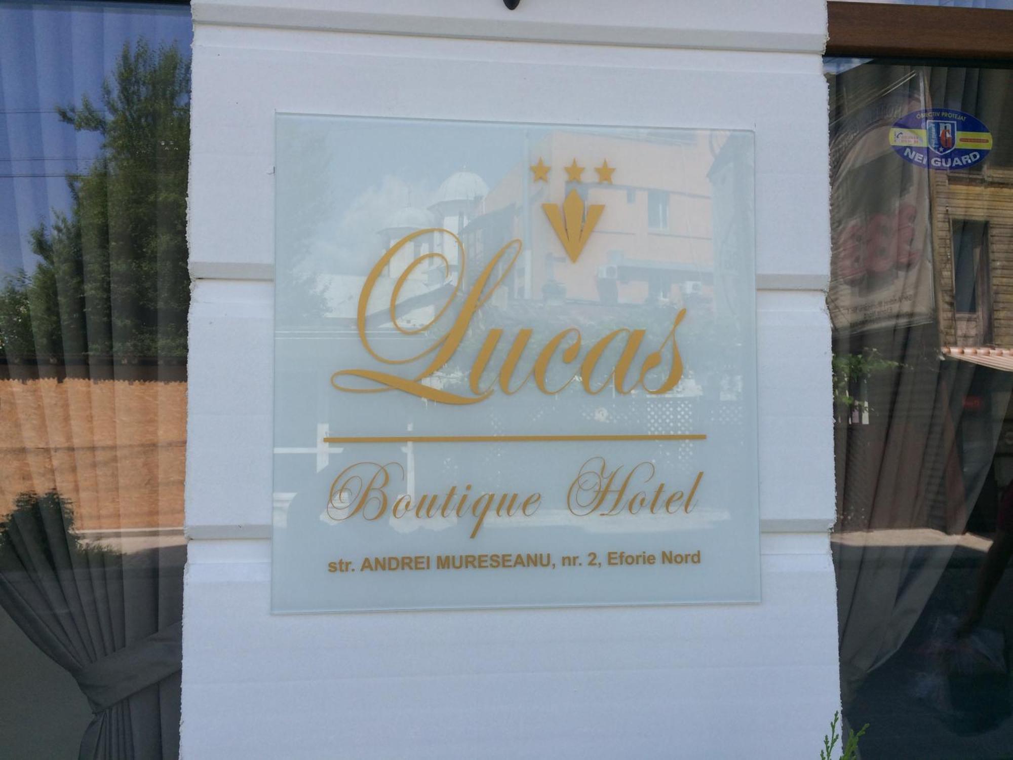 Hotel Lucas Boutique 3*