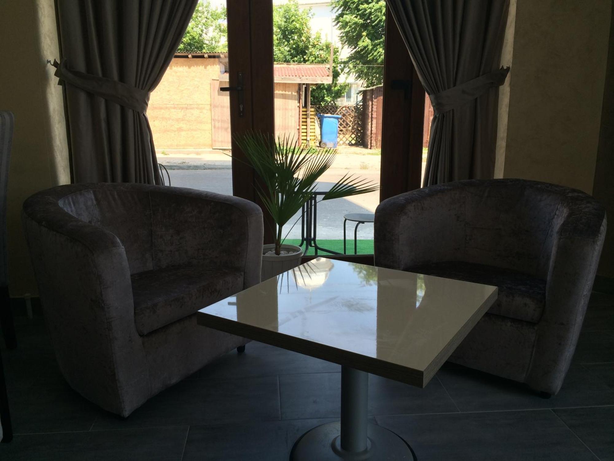 Hotel Lucas Boutique 3*